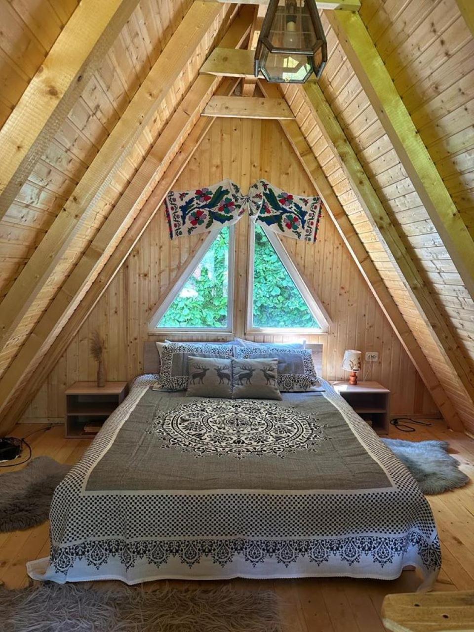 Cabanutze Satic