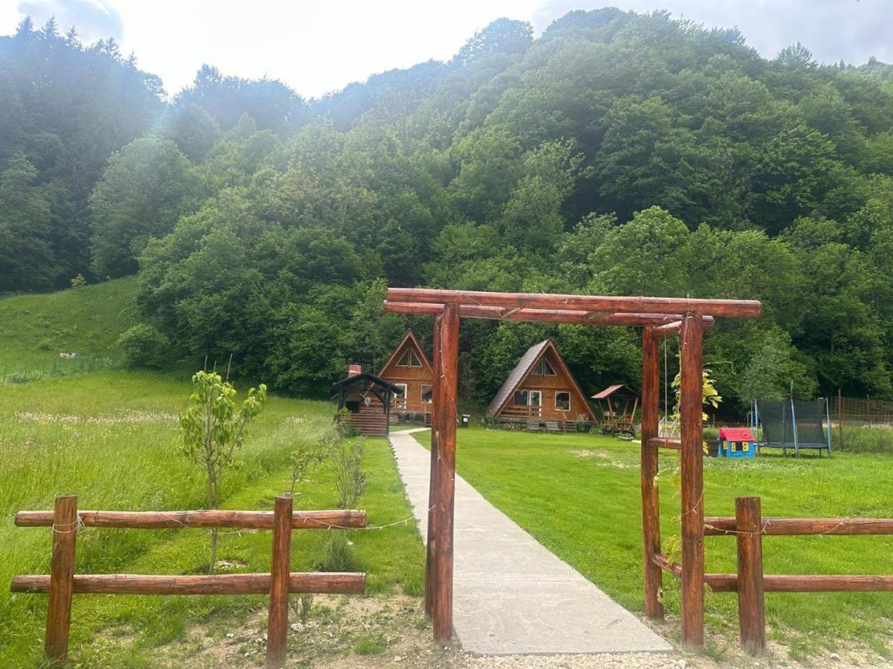 Cabanutze Satic *