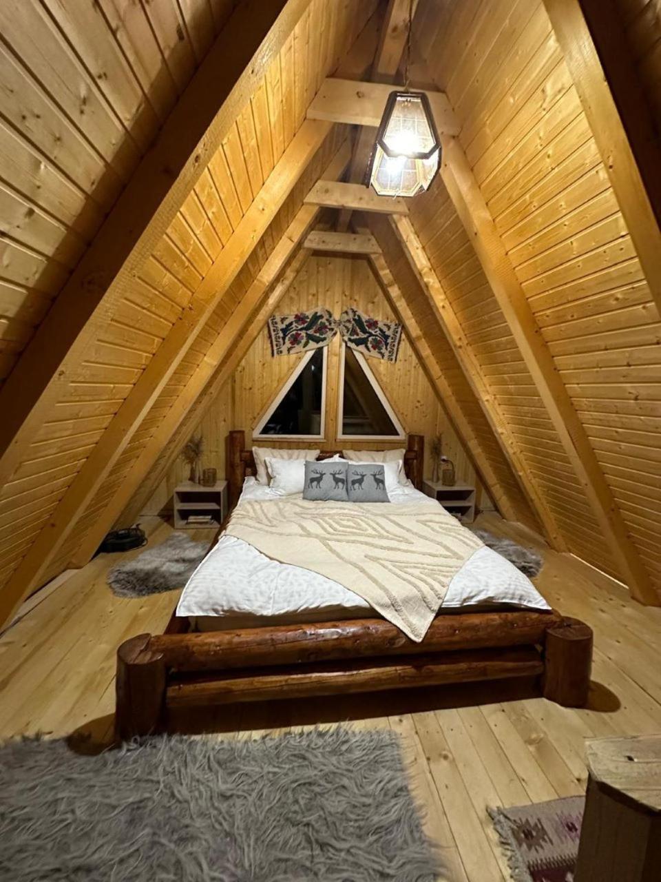 Cabanutze Satic